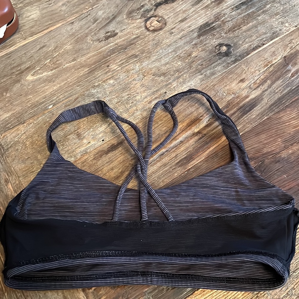 Lululemon bra - Picture 4 of 4